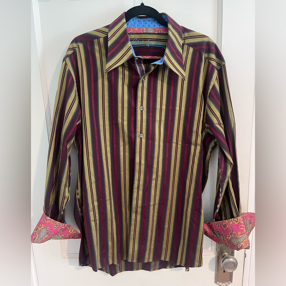 Robert Graham Maroon/Lt Grn Striped Long Sleeve Button Down Shirt.